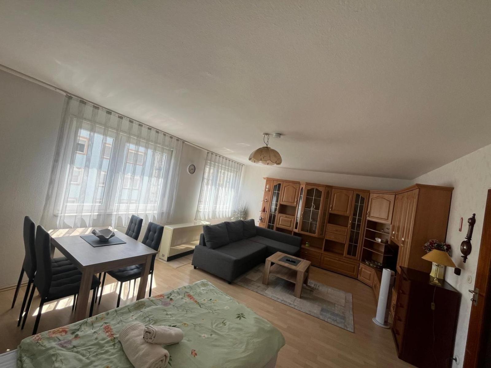 Schoene Ferienwohnung In Σααρμπρύκεν Εξωτερικό φωτογραφία